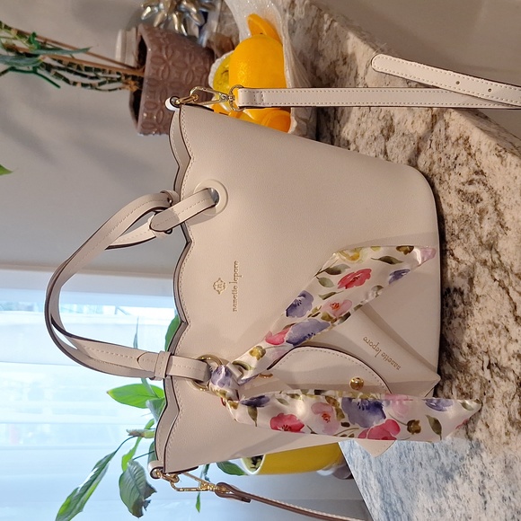 Nanette Lepore Carmella Smooth Convertable Satchel in White Lyst Scalloped White - Picture 1 of 9